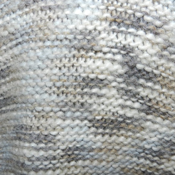 Liz Claiborne Sweater Tunic - Picture 10 of 10